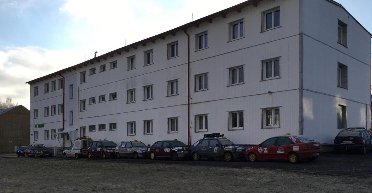 Ubytovani U Ropaku Horní Slavkov Exterior foto