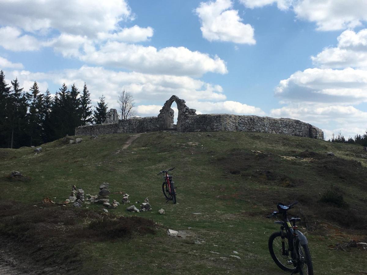 Ubytovani U Ropaku Horní Slavkov Exterior foto