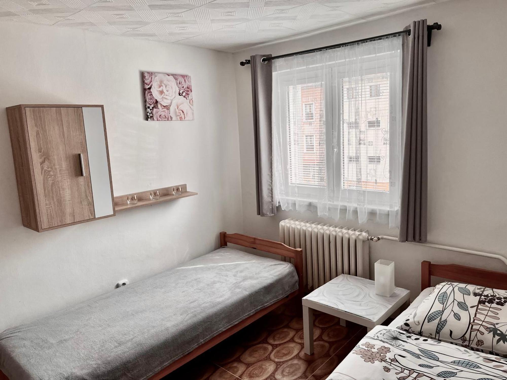 Ubytovani U Ropaku Horní Slavkov Exterior foto